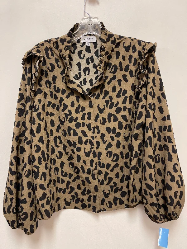 women's tops for those who refuse to compromise on styleTop Long Sleeve By Clothes Mentor In Animal Print, Size: S