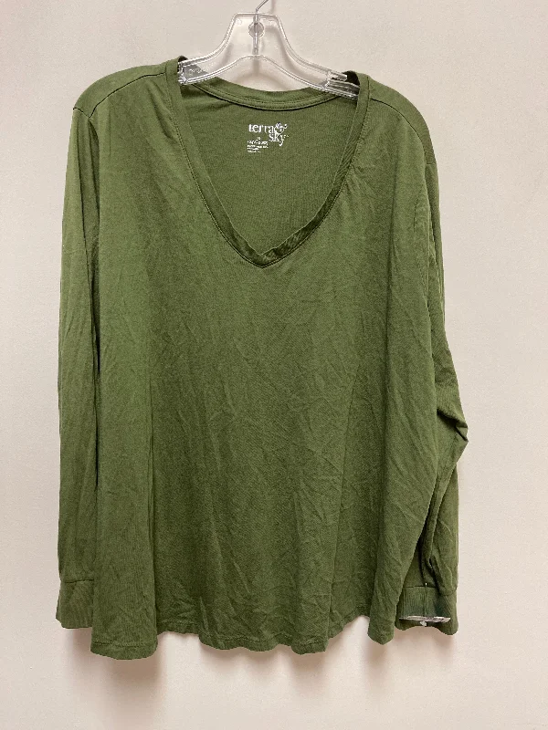 women's tops for those who want to add a touch of elegance and sophistication to their everyday wearTop Long Sleeve By Terra & Sky In Green, Size: 3x