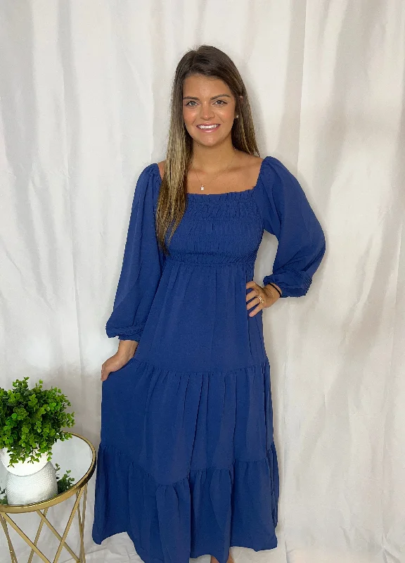 Flowy DressPuff long sleeve maxi dress