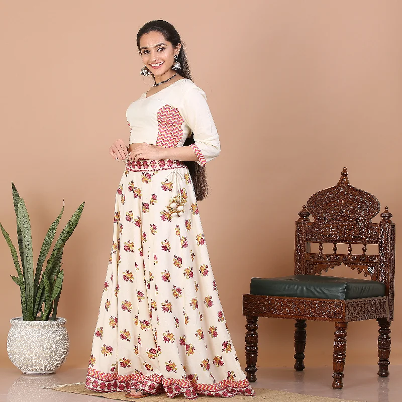 Off White Kalidaar Lehenga Set with Blouse