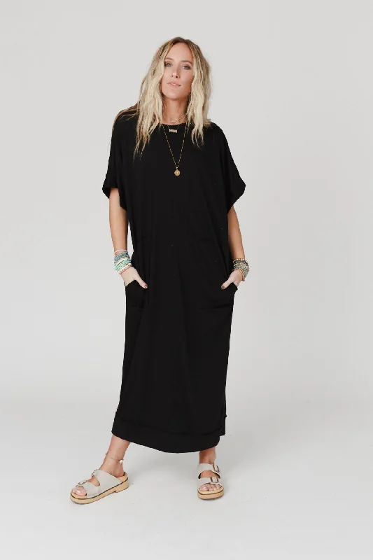 women's bodycon dressesThe Nest Laurel Short Sleeve Maxi Dress - Black