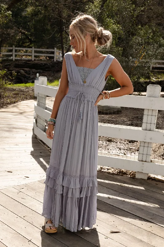 women's boho dressesSanta Maria Tiered Lace Maxi Dress - Washed Gray