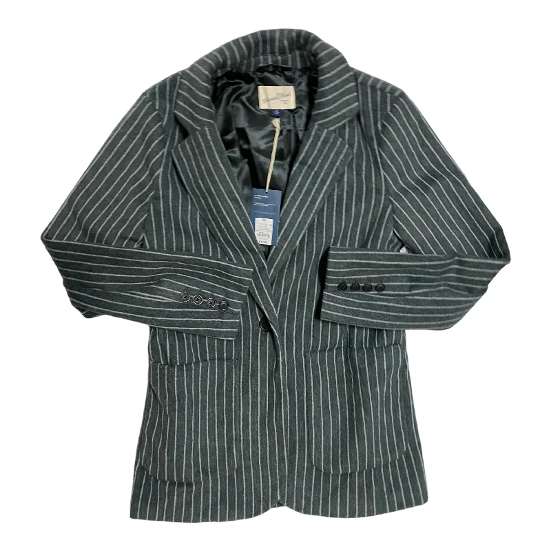 luxury women's coatsBlazer By Universal Thread In Striped Pattern, Size: Xs