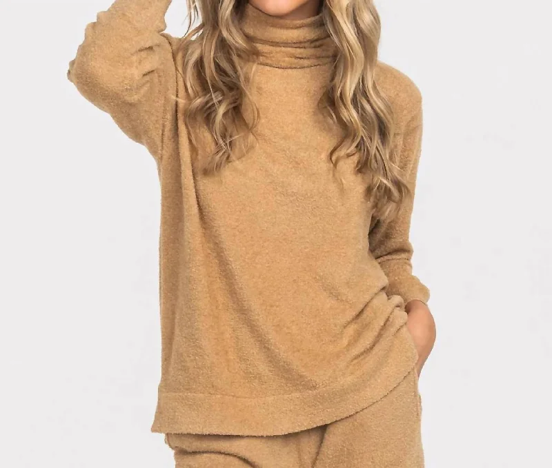 Turtle-Neck Wool SweatersDreamluxe Turtleneck Sweater In Bourbon