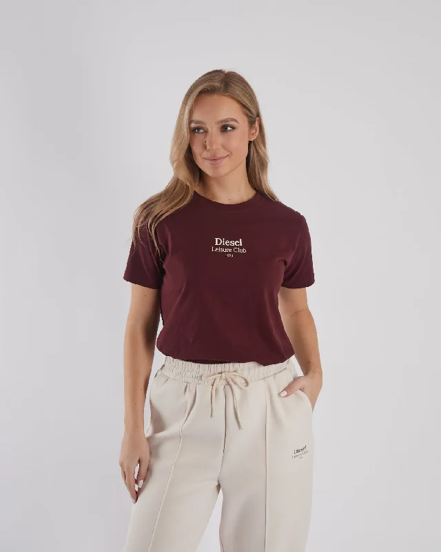 women's tops for gala dinnersEllis Tee Deep Maroon