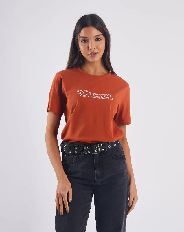 women's tops for those who want to create outfits that reflect their personal style and sense of fashionSharon T-Shirt Cinnamon Orange