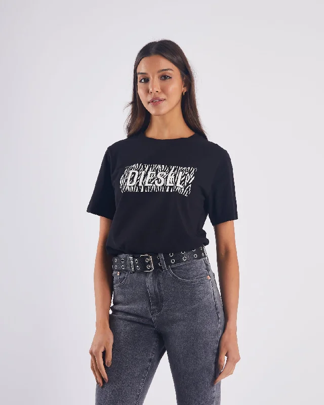 women's tops that offer a perfect blend of style, comfort, and affordabilityJezebel T-Shirt Black